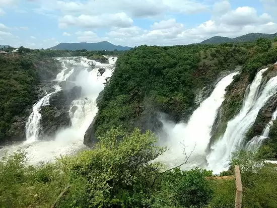 Stunning Waterfalls Of India, Worth Visiting!