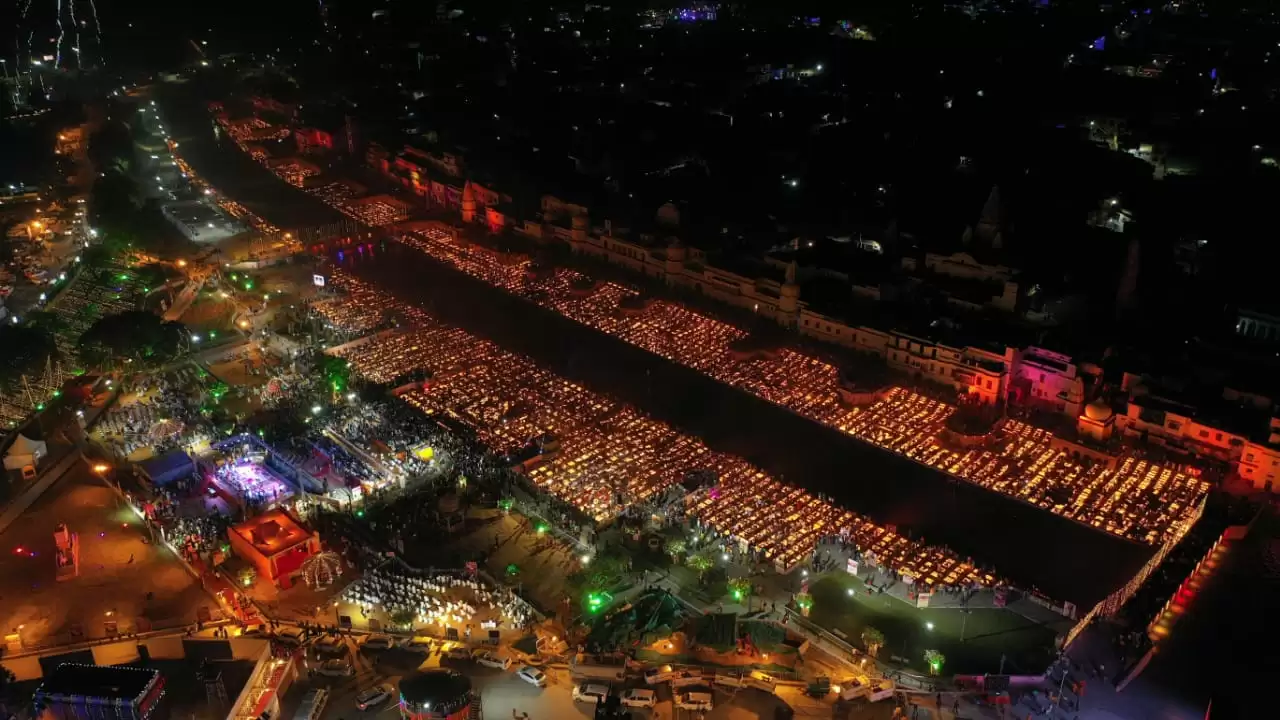 Deepotsav celebrated in Ayodhya, 5.51 lakh lamps lit, created world record