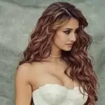 Disha Patani turns up the glam on social media with her Ravishing Pictures.