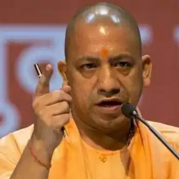 CM Yogi sets up SIT to probe Hathras incident