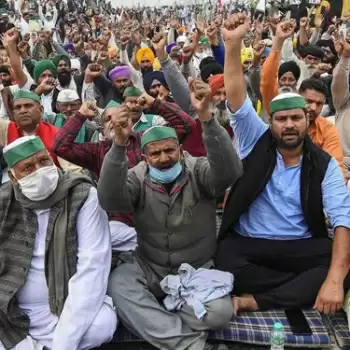 Retd govt officials, prominent personalities extend support to farmers’ stir
