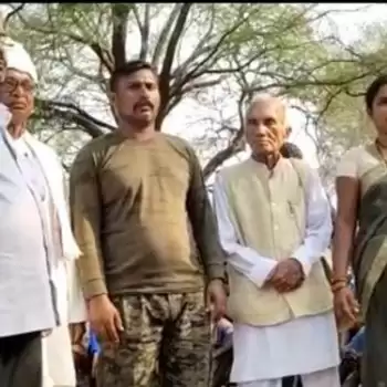 Maoists release kidnapped CRPF commando Rakeshwar Manhas
