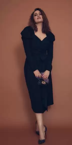 Sonakshi Sinha In Her Bold Mode, Check Out These Exclusive Posts