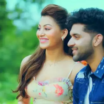 Urvashi Rautela, Guru Randhawa’s romantic chemistry seen in ‘Doob Gaye’ song