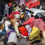 Lathi-charge on farmers protesting against Agri laws in Patna