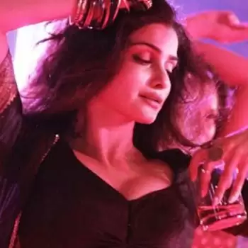 Prachi Desai was advised by many directors to look hot