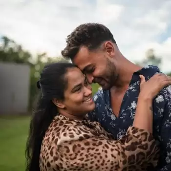 Arpita Khan celebrates her 6th marriage anniversary
