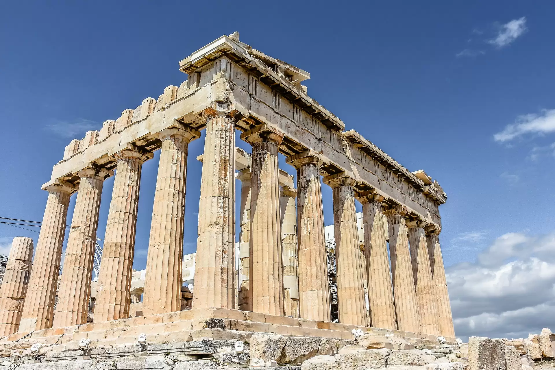 Look at these 5 Heritage Wonders of The World; Every Traveller Must Visit