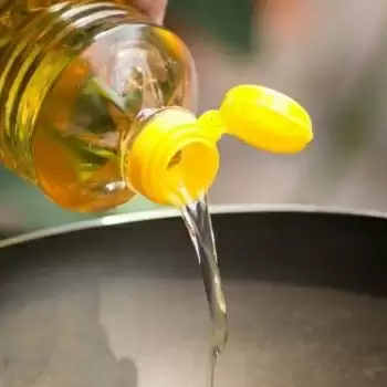 Edible Oil to become cheaper after govt cuts import duty