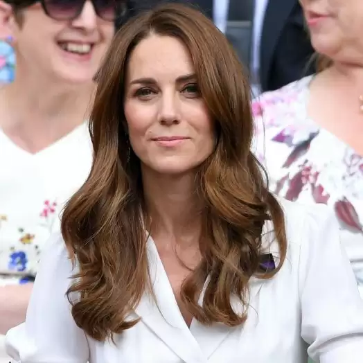 Kate Middleton’s floral face mask is trending