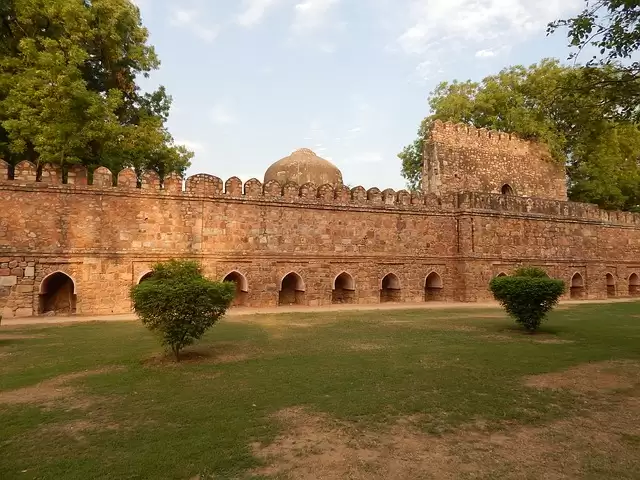 Historical Places to visit in Delhi