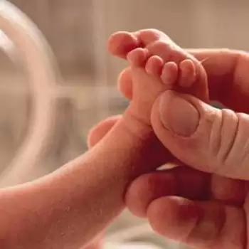 Covid negative mother gave birth to Covid positive child