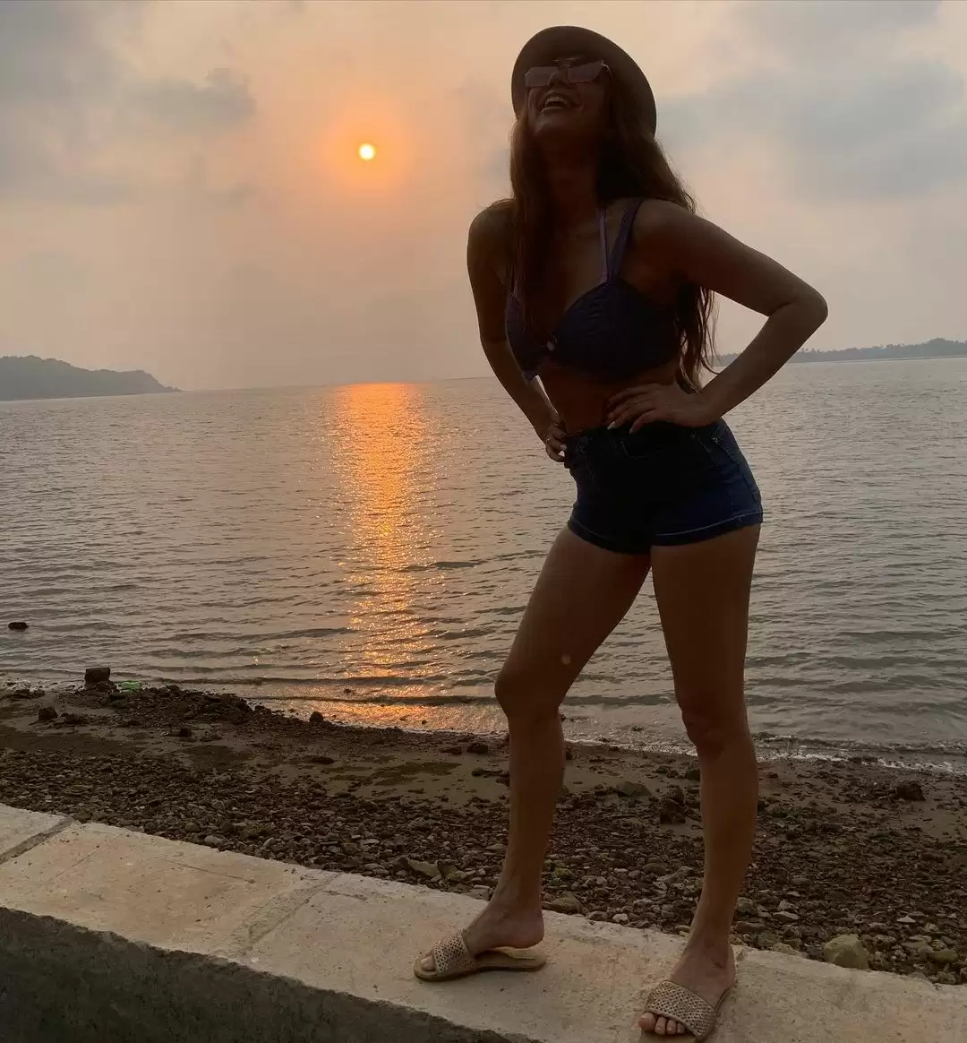 Beautiful pictures of Anusha Dandekar will make you ask for more!