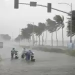 Strong winds, heavy rain, Mumbai is in trouble