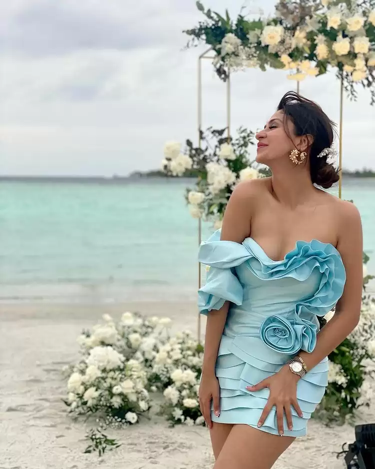 Malvika Raaj Gives Major Fashion Goals, See Her Pictures!!