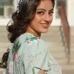 Deepika Singh dance on Senorita song on road