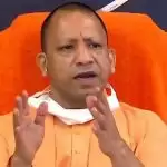 Yogi government deposited Rs one  thousand each in accounts of 9.8 lakh workers