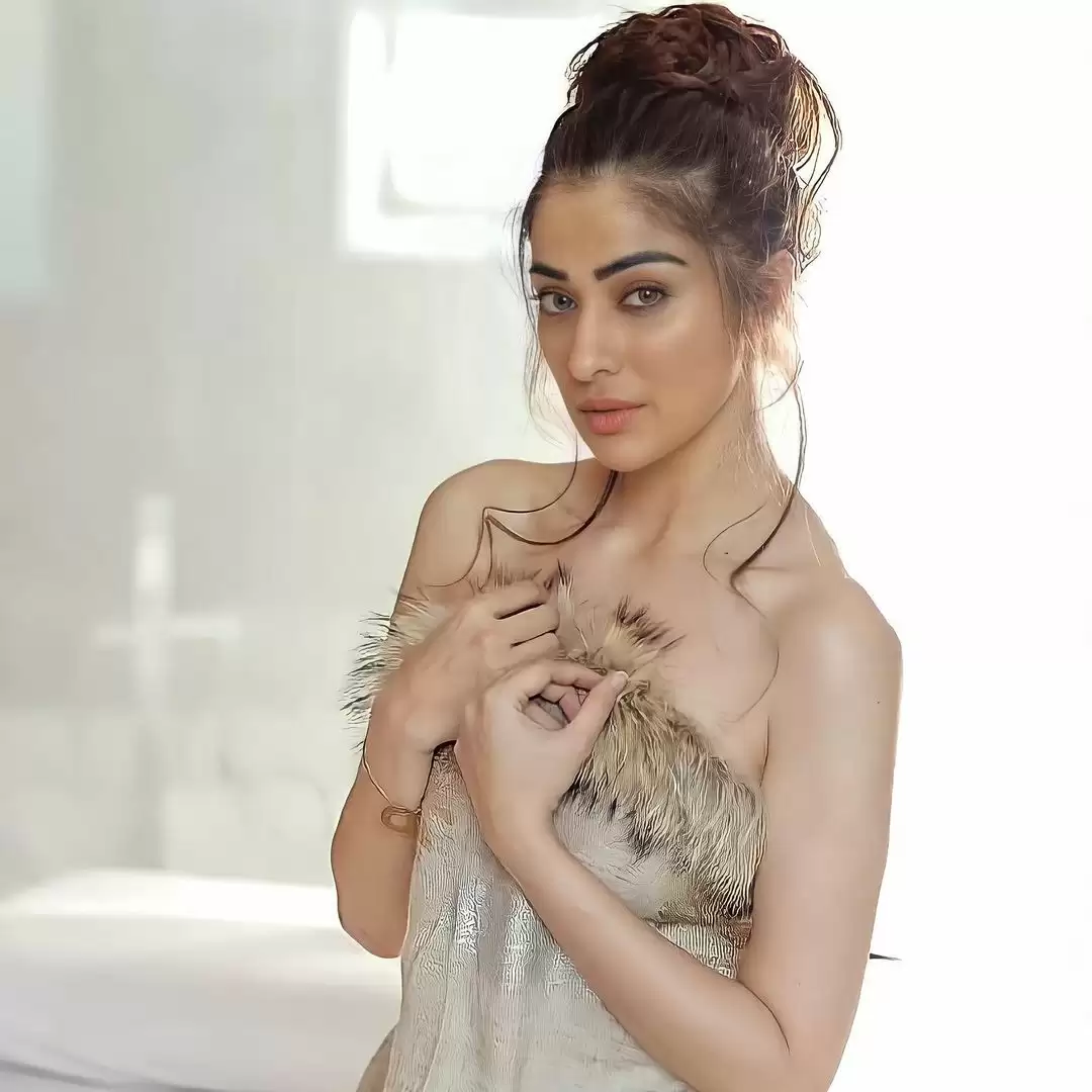 Pictures of Raai Laxmi go viral on the internet.