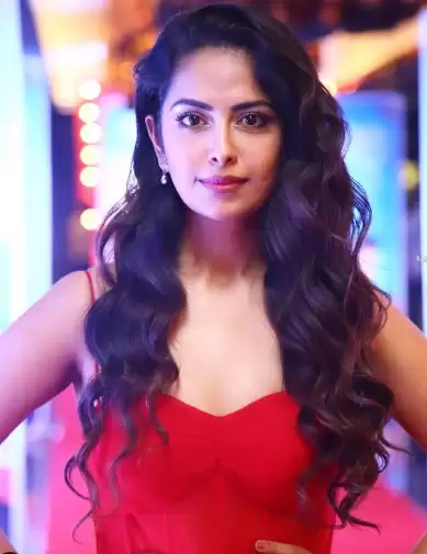 Check Out These Eye-Glazing Pictures Of Avika Gor