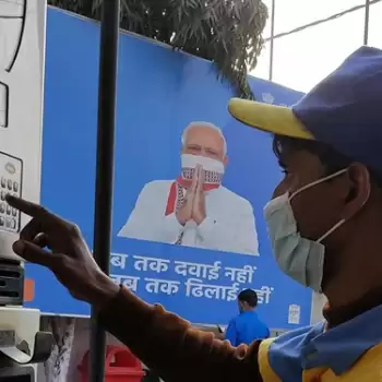 PM Modi’s hoardings in petrol pump violates poll code, should be removed: ECI