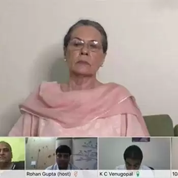 Sonia Gandhi will remain Congress chief till Congress next session