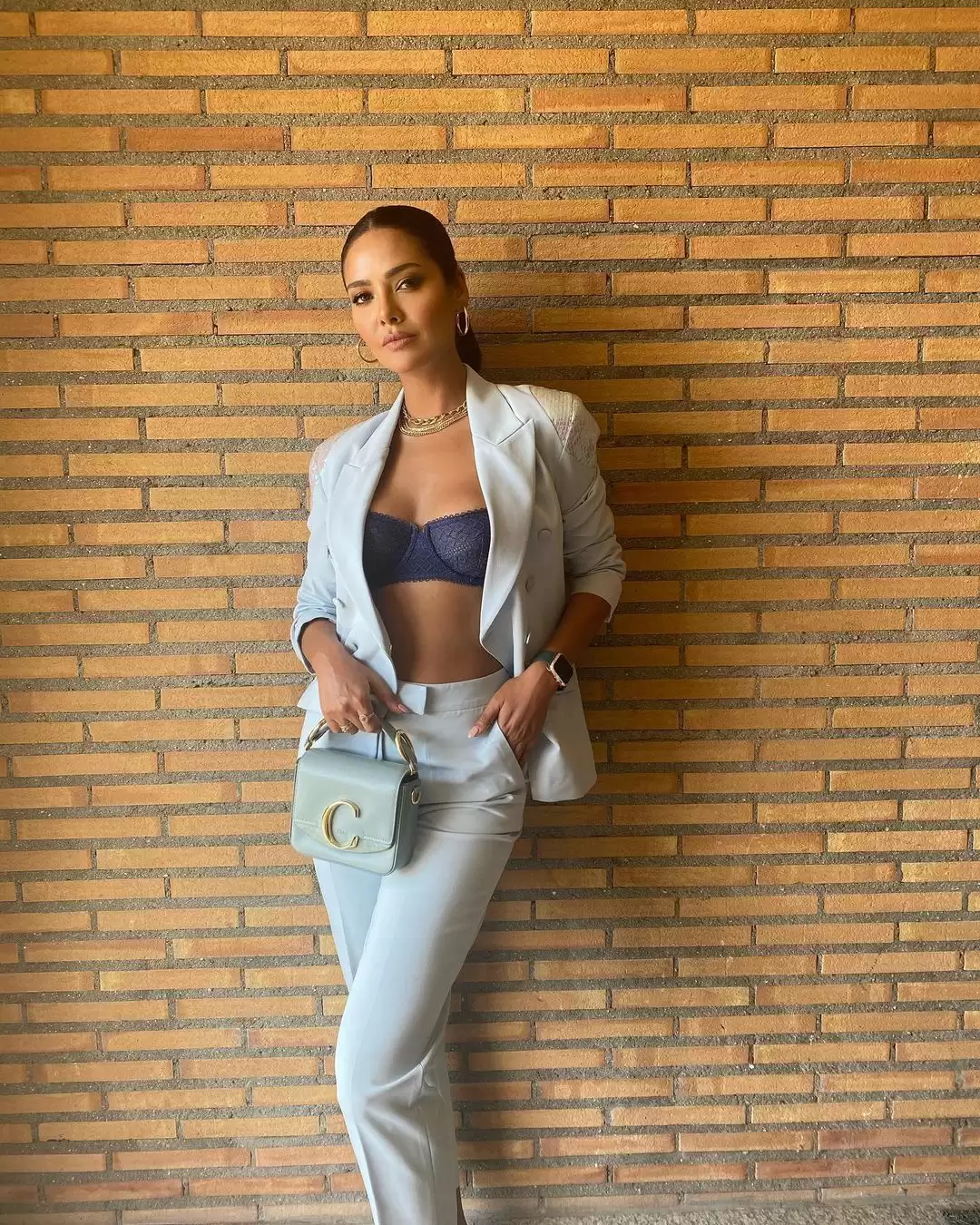Esha Gupta Looks Beyond Sexy In Her Latest Photoshoot