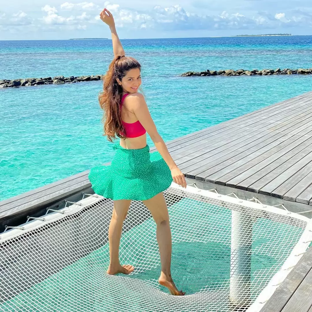 South Star Vedhika Kumar teases fans with her holiday pictures