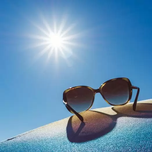 Google marks the start of Summer in Northern hemisphere with a doodle