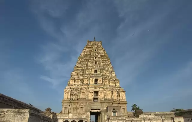 Hampi’s Attractive Temples, Must Visit