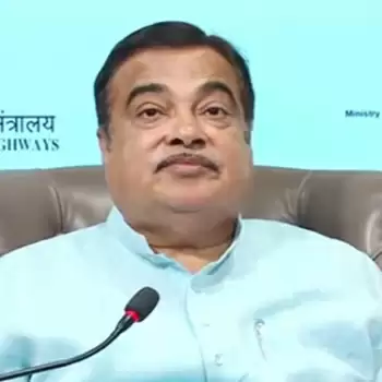 Govt committed to promote renewable energy in MSME sector: Gadkari