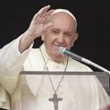 Pope Francis goes to hospital in Rome for surgery