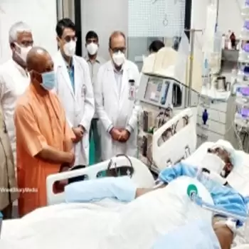 Kalyan Singh Critical: Yogi Adityanath Visits
