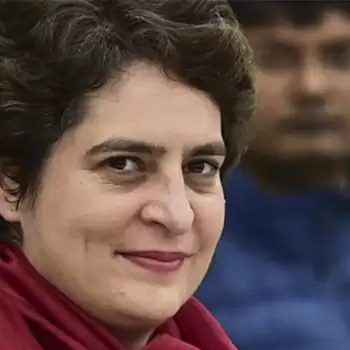 Priyanka Vadra may shift in Lucknow!