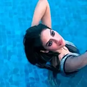 Pregnant Nusrat’s bold look in swimming pool goes viral
