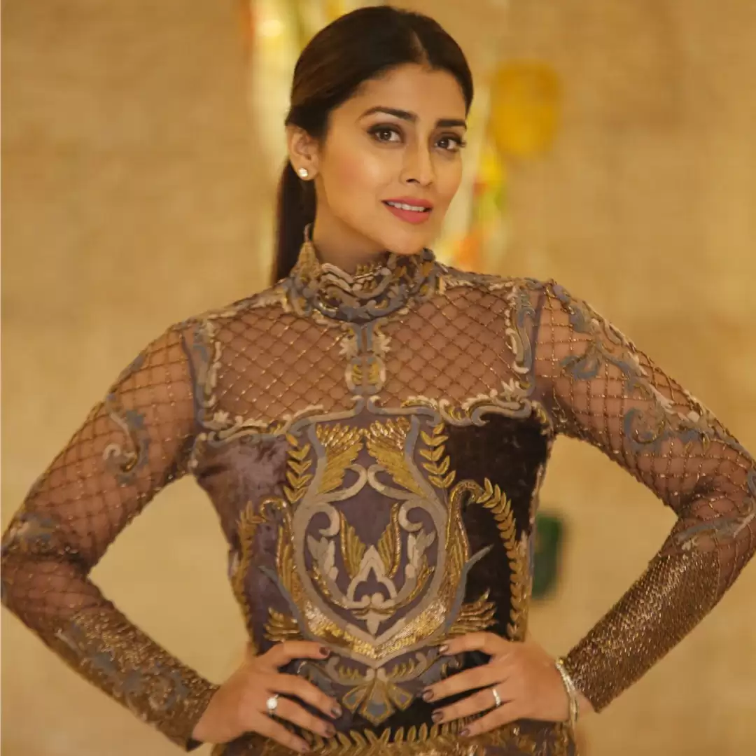 Shriya Saran teases fans with her captivating photoshoots