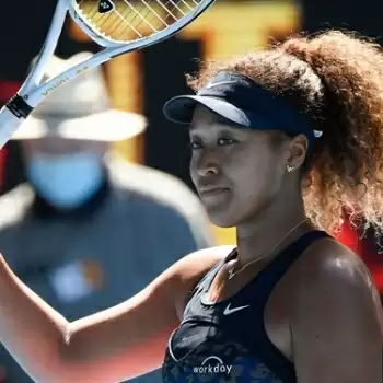 Osaka beats Williams in Australian Open SF
