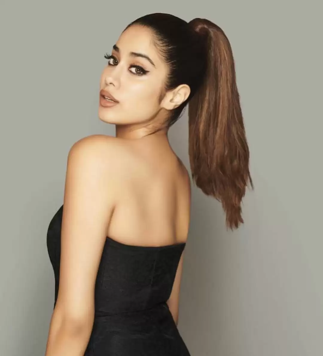 These pictures of Janhvi Kapoor will take your breath away!