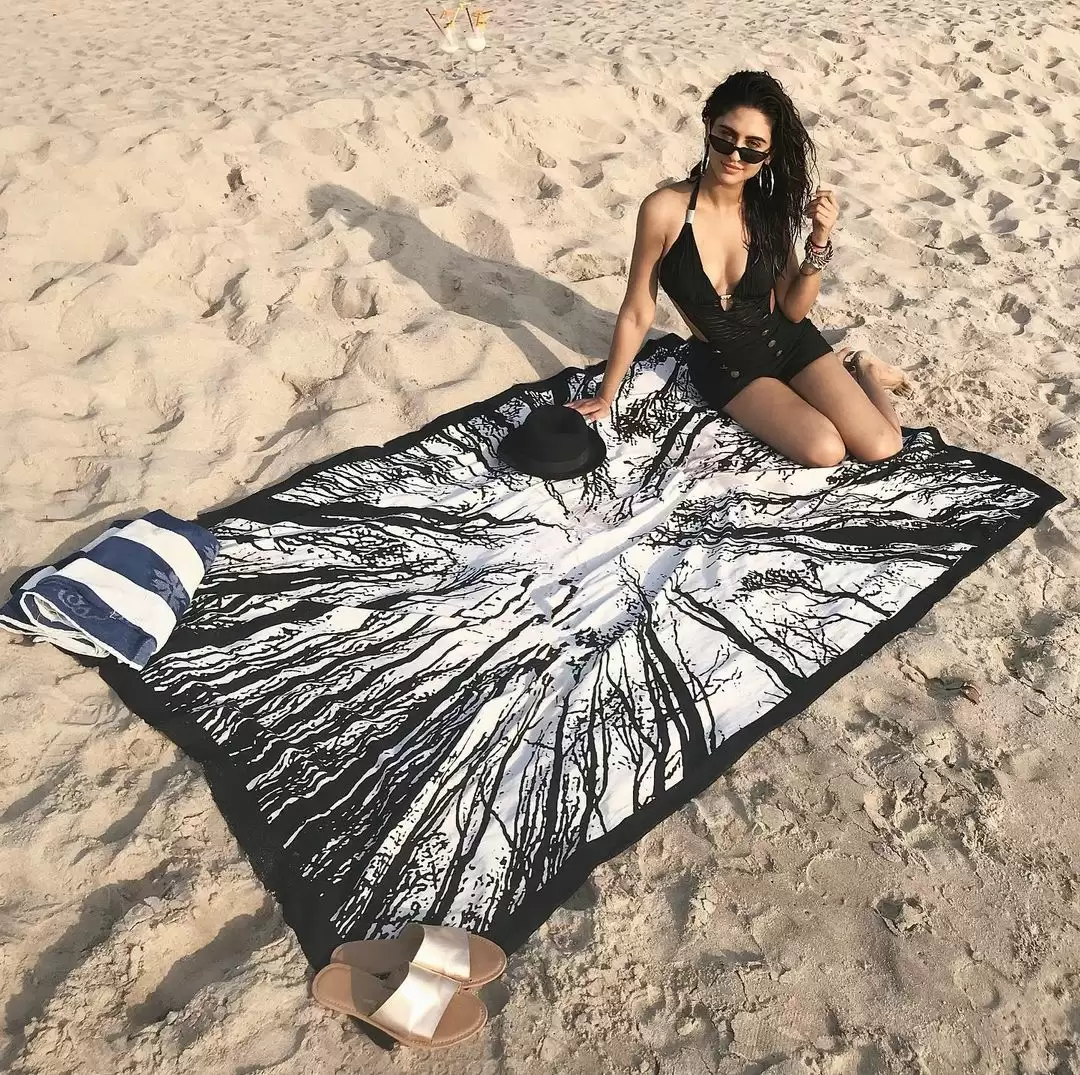 Glamorous Pictures Of Krystle D’Souza, Check Out Her Sizzling Pictures