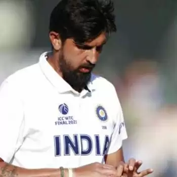 Ishant gets stitches