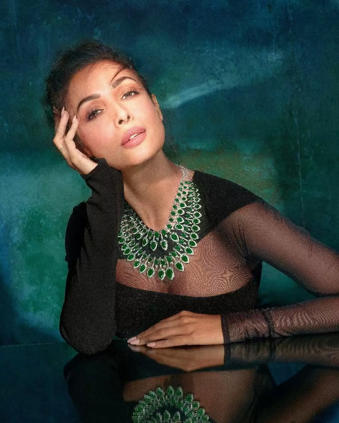 Malaika Arora Looks Irresistibly Hot, Take A Look