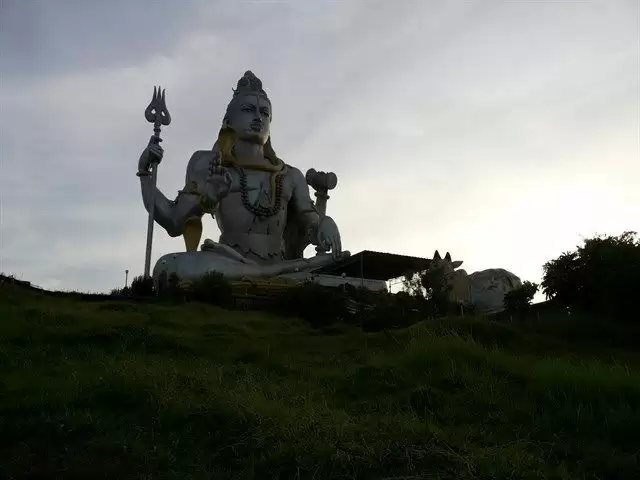 7 Tallest Statues of Lord Shiva Around The World