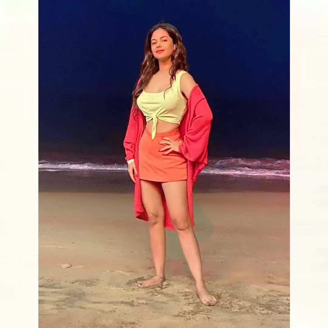 Alluring pictures of Priyanka Chopra’s sister Meera Chopra you surely can’t give a miss!