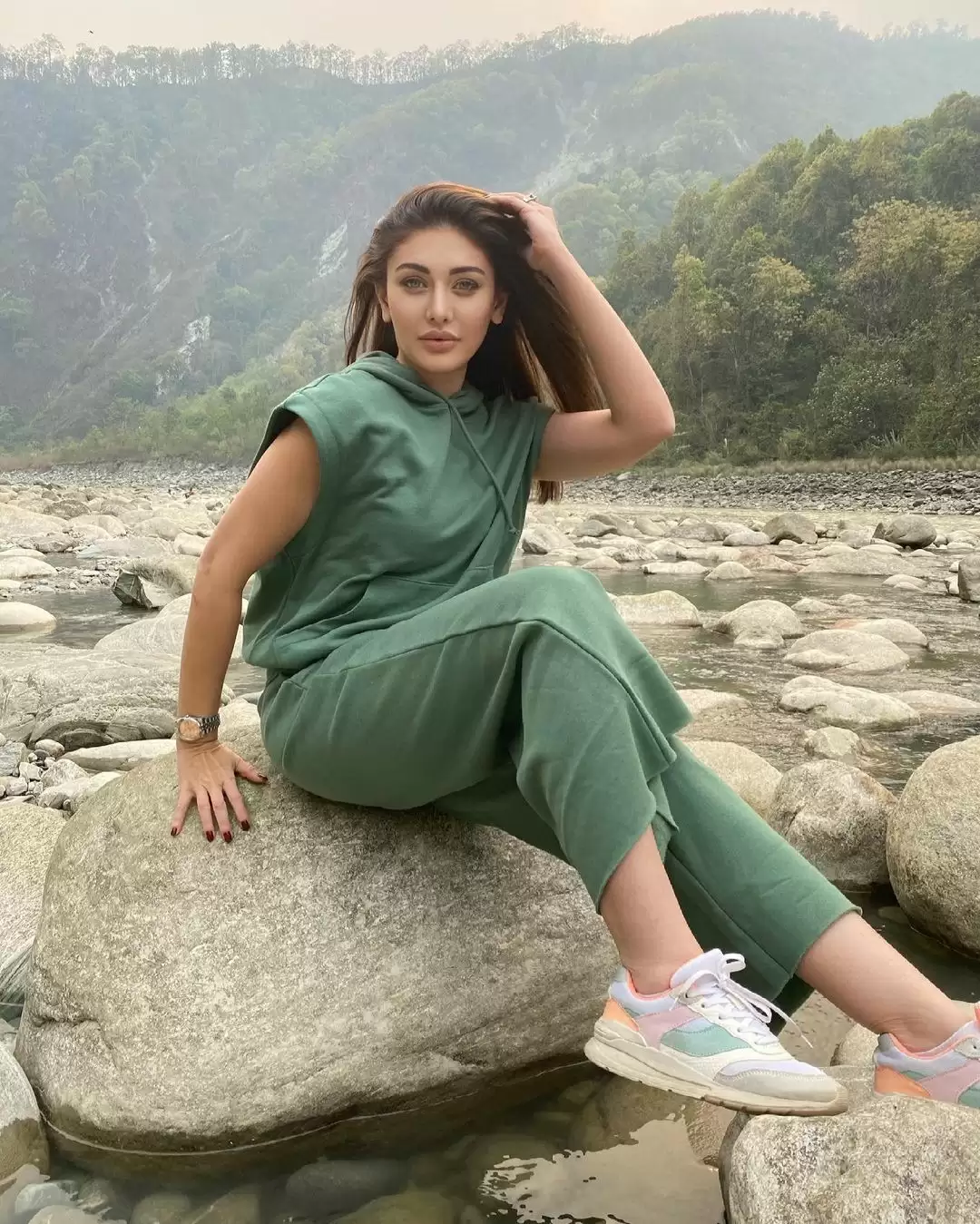 ”Kaanta Laga’Laga’ fame Shefali Jariwala is giving major beach vibes; check out her pictures!