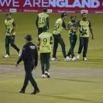 Pakistan edge England in thriller to share honours in T20 series