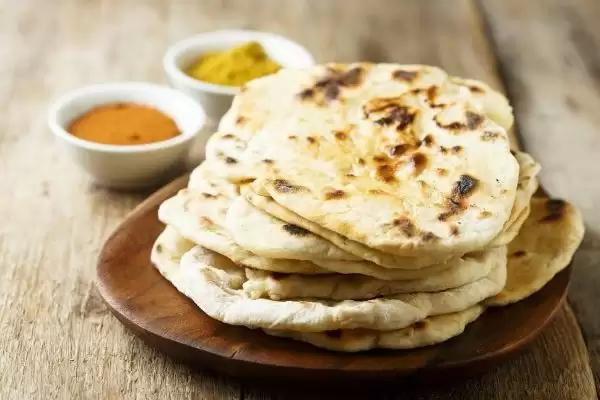 Know Beautiful Indian Destination and their Famous food.