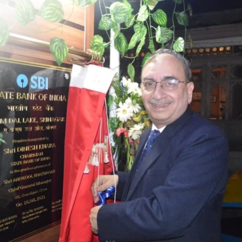 SBI Opens Floating ATM