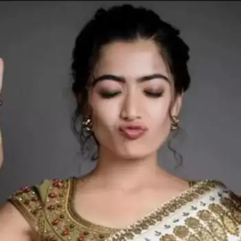 Rashmika sign her third Bollywood film