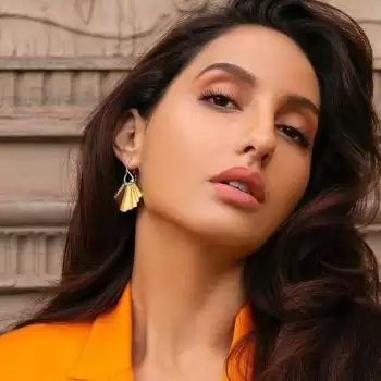 Nora Fatehi is turning up the heat with her captivating pictures