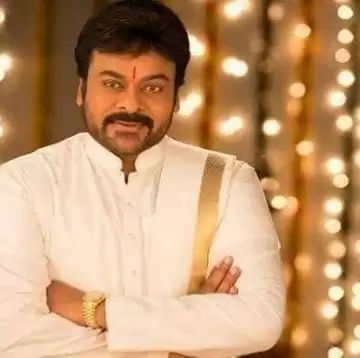 Chiranjeevi’s new look will leave you amazed