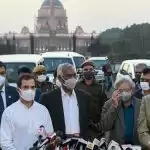 Oppn leaders hand over memorandum to Kovind for rollback of farm laws